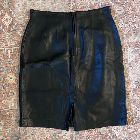 Vintage Lord & Taylor Black Leather Pencil Skirt Size 14 100% leather - Picture 3 of 4